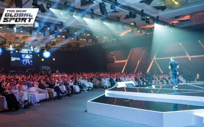 كواليس الرياضات الإلكترونية.. مهام العاملين في بطولة كأس العالم بالمملكة العربية السعودية